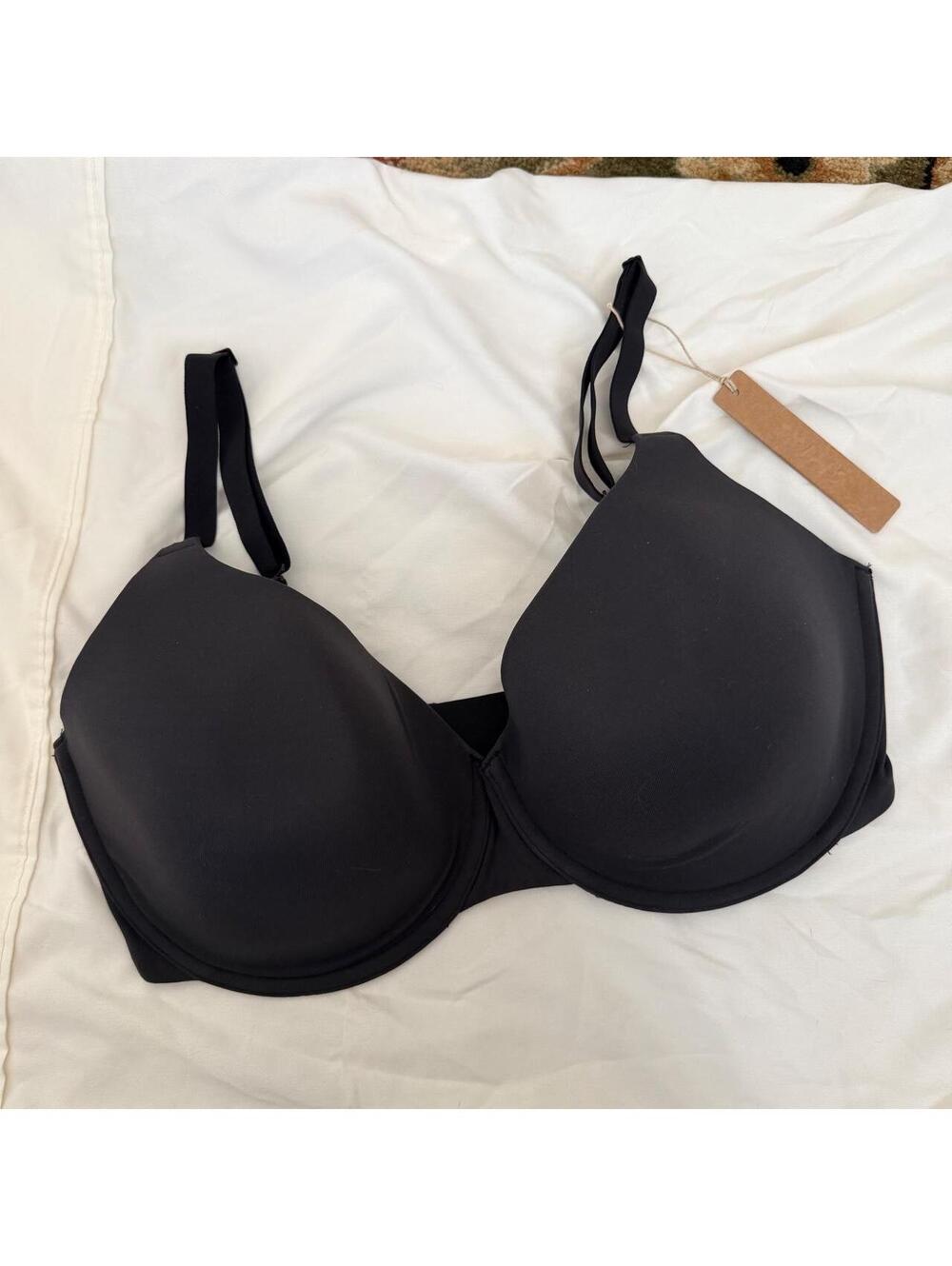 Skims Fits Everybody Black Bra